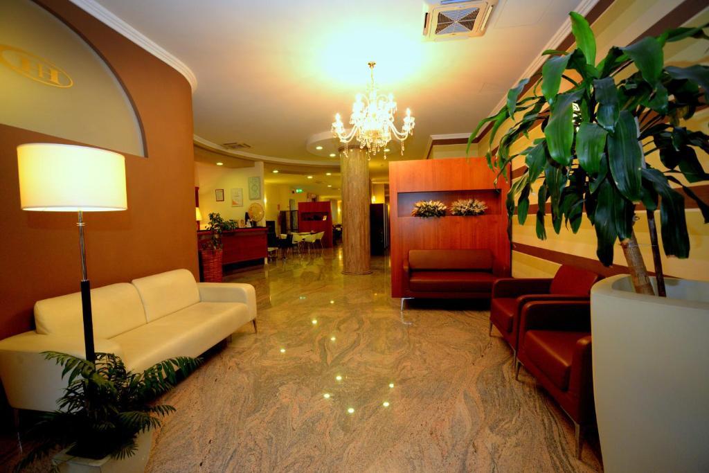 Hotel Iacone Chieti Exteriör bild