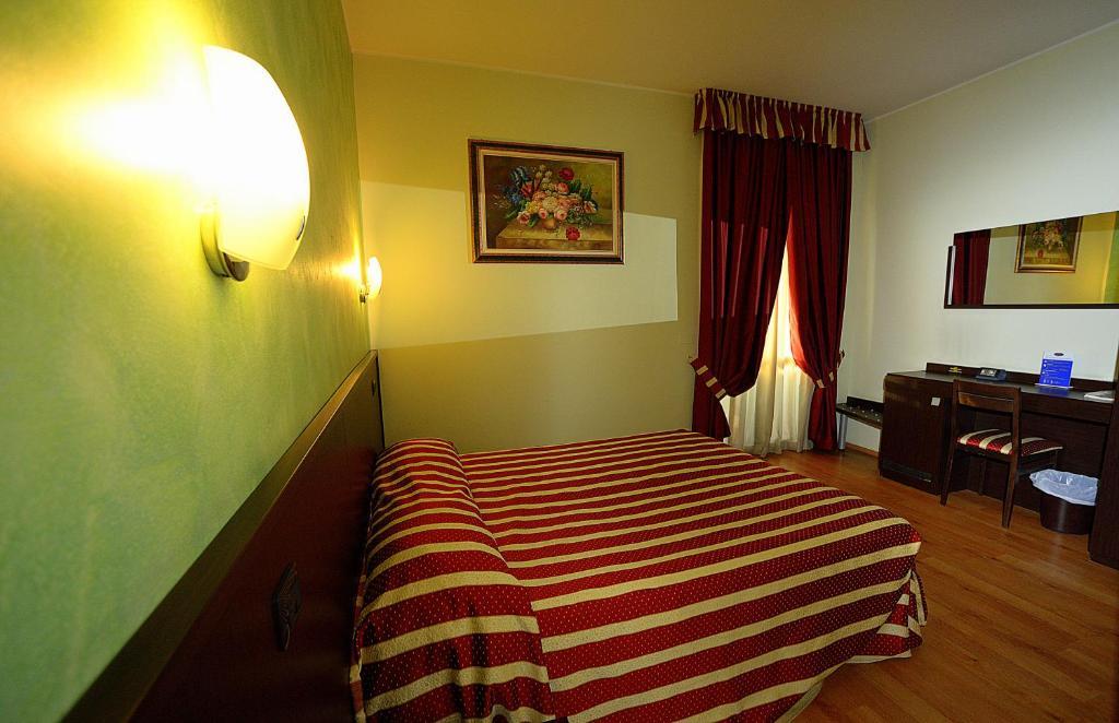 Hotel Iacone Chieti Exteriör bild
