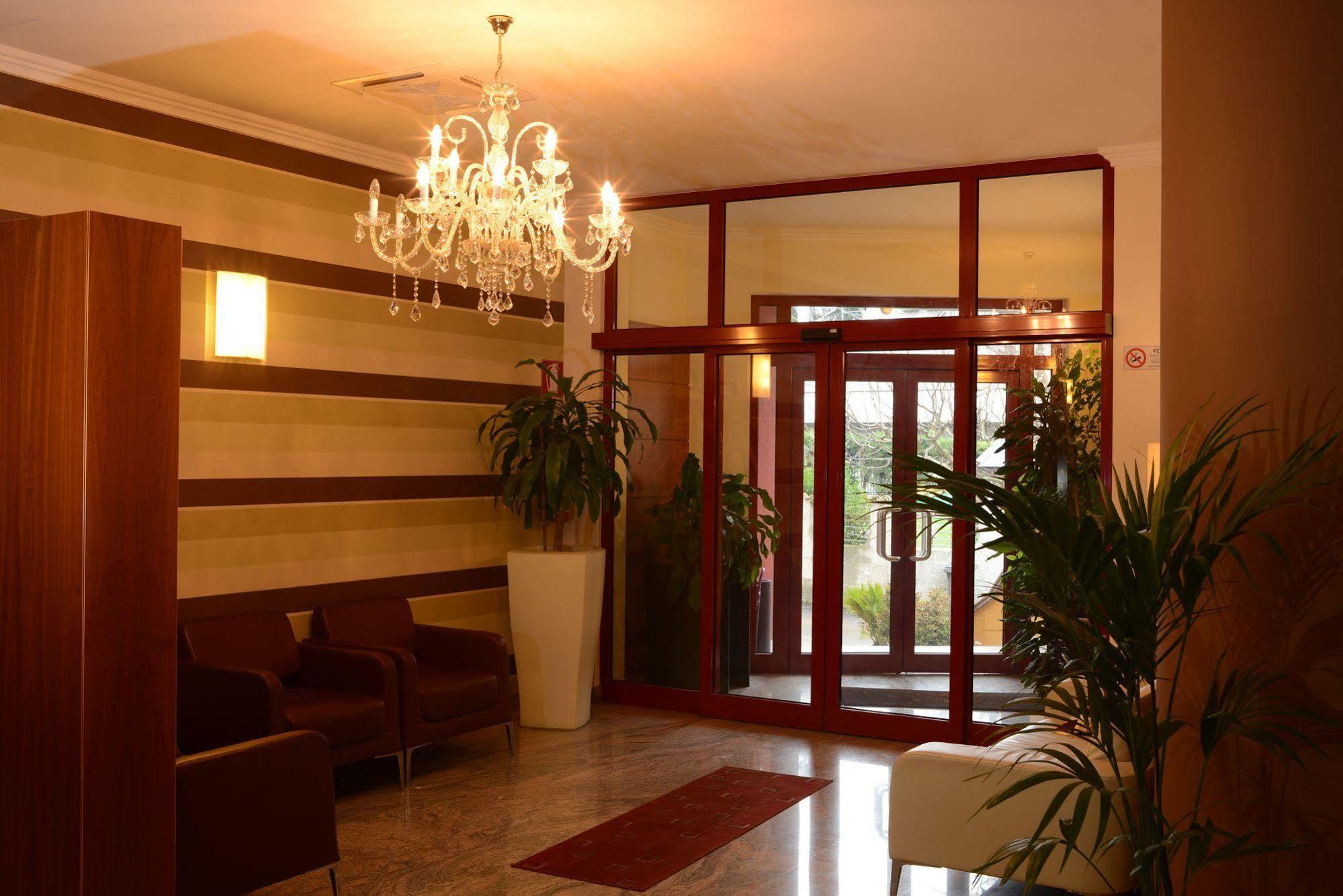 Hotel Iacone Chieti Exteriör bild