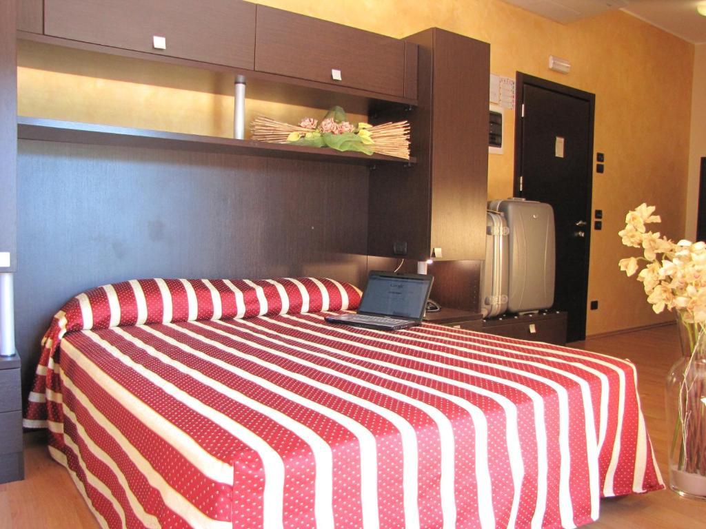 Hotel Iacone Chieti Rum bild
